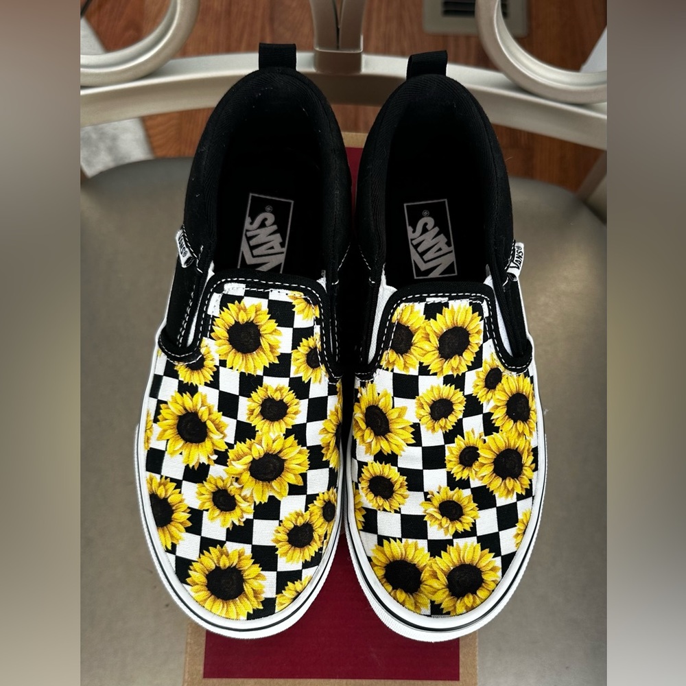 Vans slip-on big kids size 3